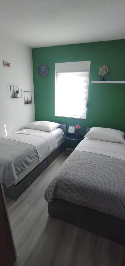 Apartman K&S Kaštela エクステリア 写真